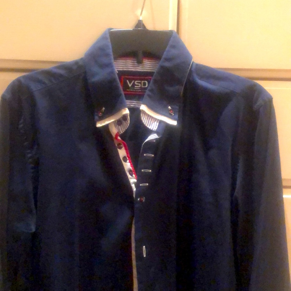 Shirt - Picture 2 of 5